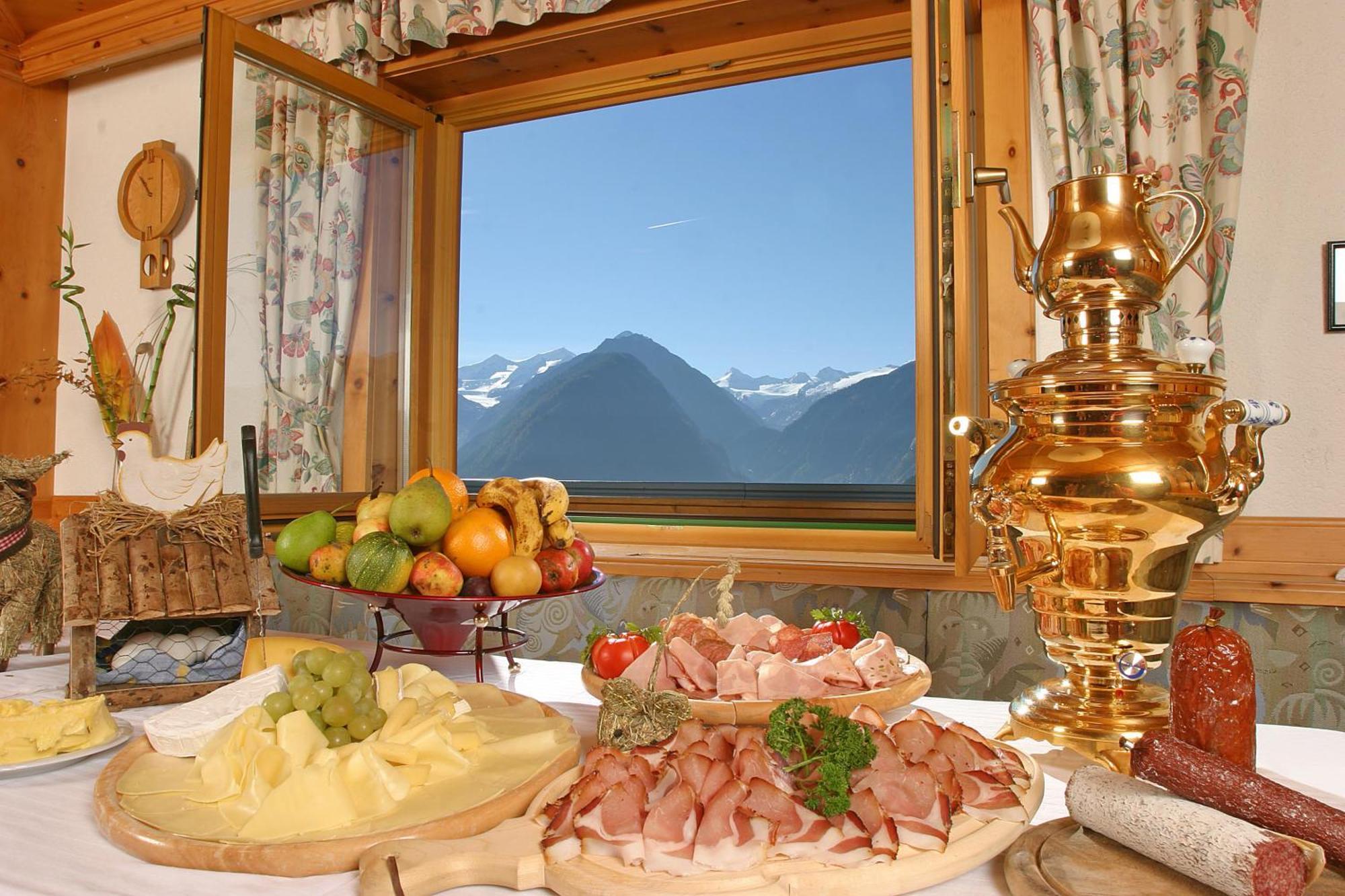 Pension Sonneck Neukirchen am Grossvenediger Exterior photo